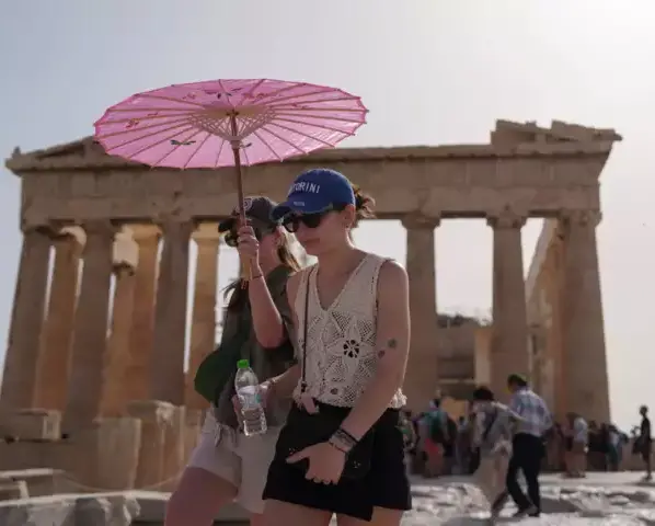 Heatwave affect popular tourism destinations