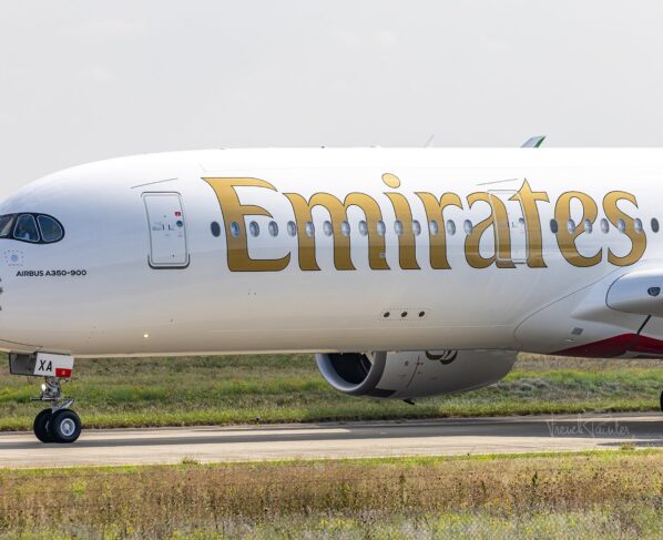 Emirates A350