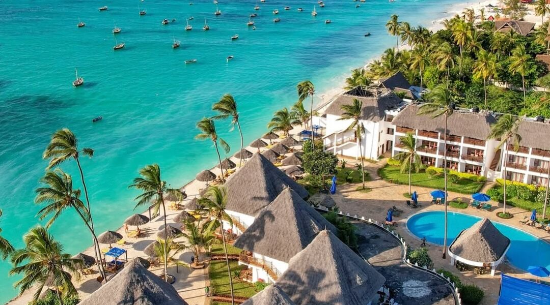 Tourists to Zanzibar Beaches