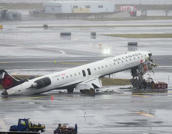 LaGuardia Airport crash