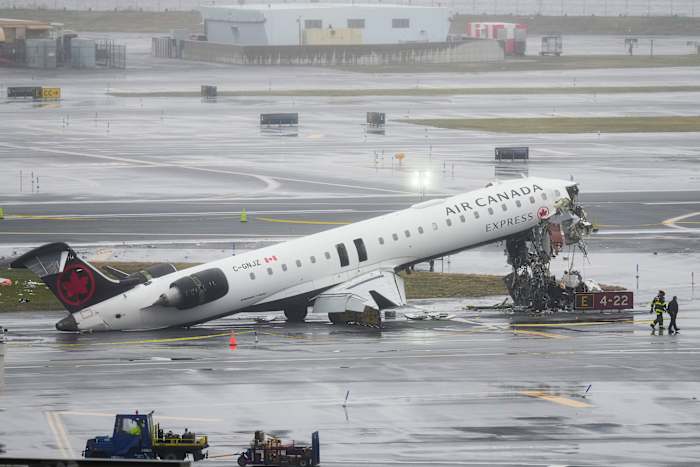 LaGuardia Airport crash